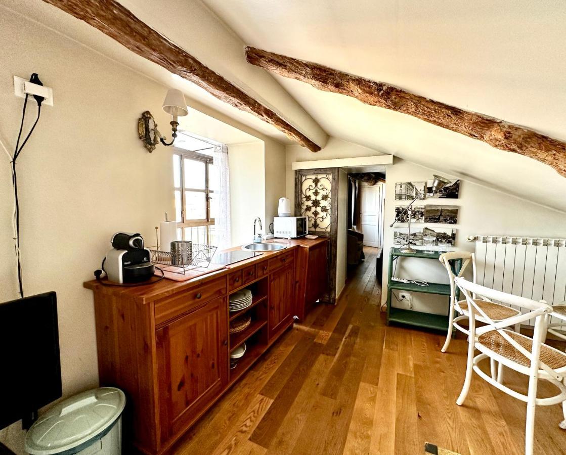 Le Finestre Sulla Mole Apartman Torino Kültér fotó