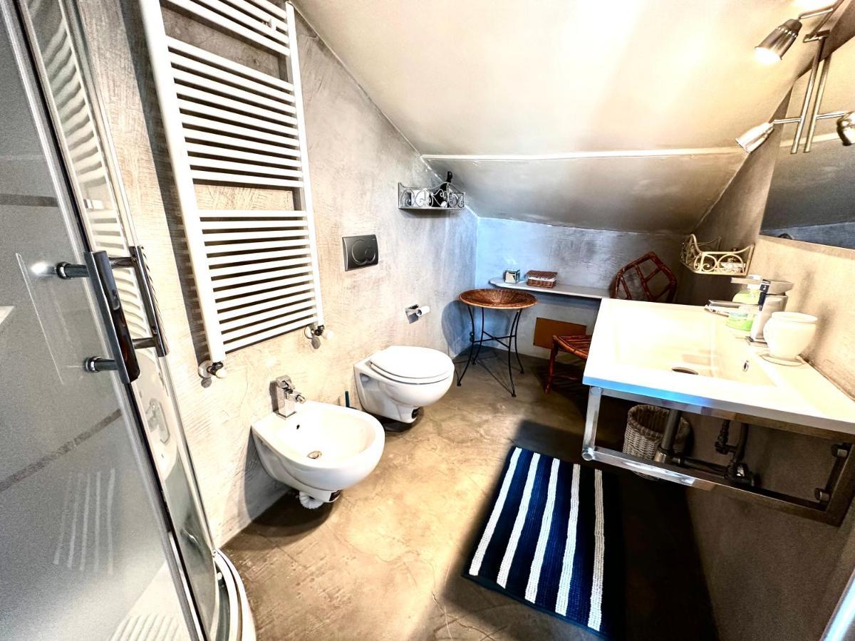 Le Finestre Sulla Mole Apartman Torino Kültér fotó