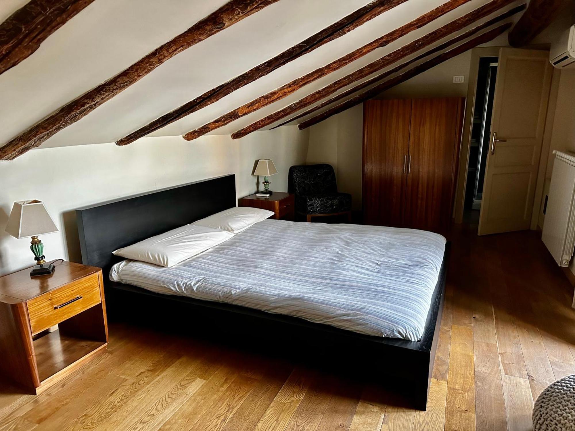 Le Finestre Sulla Mole Apartman Torino Kültér fotó